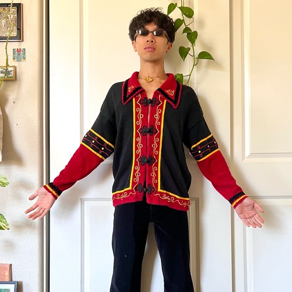 Vintage Christmas Nutcracker Cardigan - Picture 2 of 7